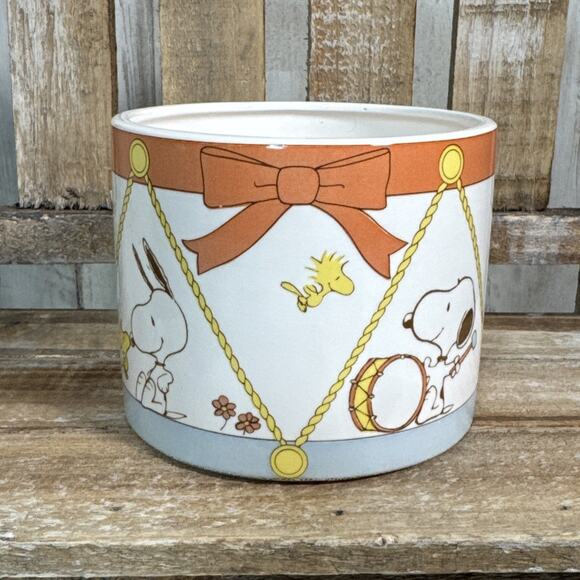 Vintage 1970’s Snoopy Peanuts Ceramic Drum Vase And Planter - Picture 10 of 12